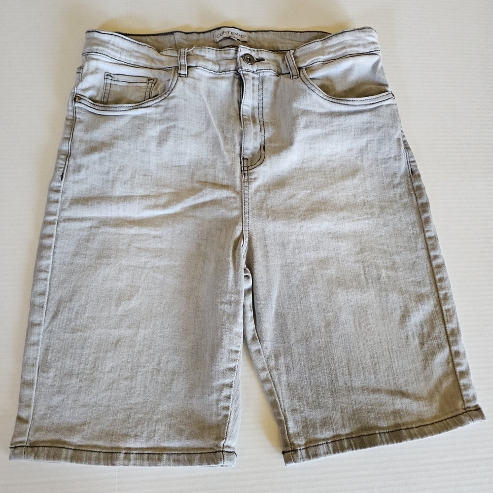 Men's Light Gray Jean Shorts